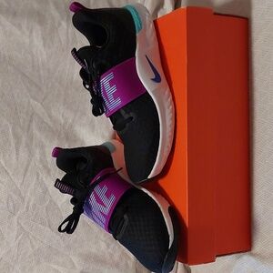 Nike Renew In-Season TR 9 Women's